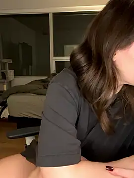 nerdynina online show from 01-11-26, 12:50