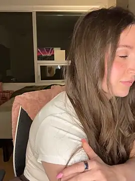 nerdynina online show from 03-17-26, 02:58