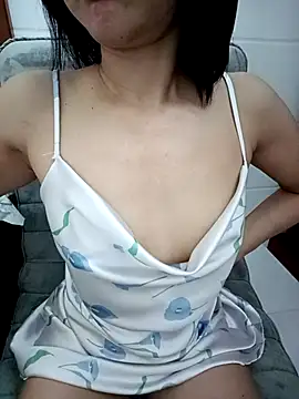    Erin    online show from 10-14-25, 03:45