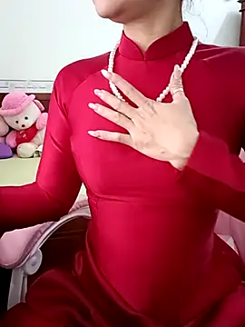    Erin    online show from 03-02-26, 03:18