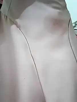    Erin    online show from 11-17-25, 04:11