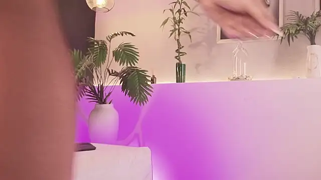 Snapshot of samanthaevanss1 chatting on 03-01-26, 01:16 samanthaevanss1 online show from 03-01-26, 01:16