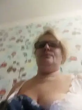 Forest-Lady online show from 09-09-25, 10:47