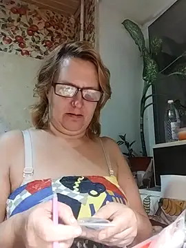 Forest-Lady online show from 11-12-25, 02:21