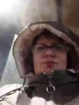 Forest-Lady online show from 02-14-25, 04:52