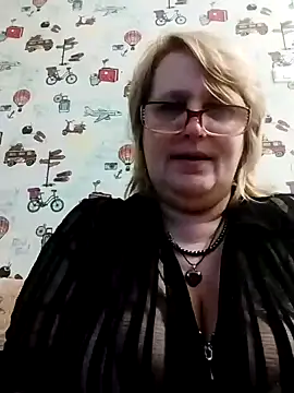 Forest-Lady online show from 02-20-25, 04:14