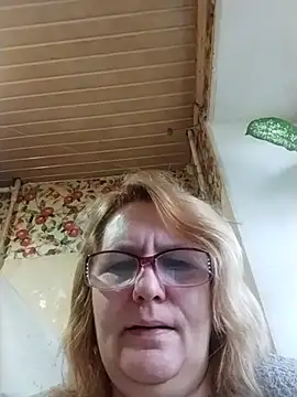 Forest-Lady online show from 11-16-25, 10:42