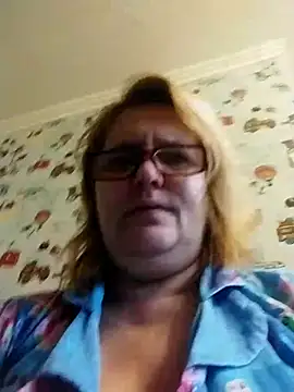 Forest-Lady online show from 10-30-25, 09:29