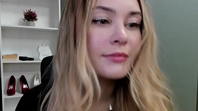 kitty valeria online show from 01-06-26, 02:32