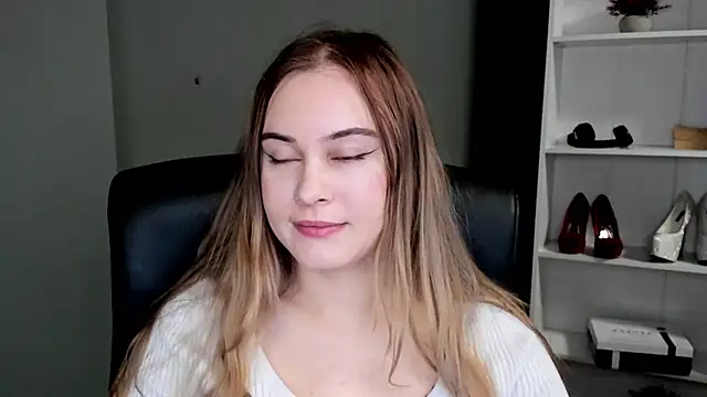 kitty valeria online show from 02-25-26, 09:58