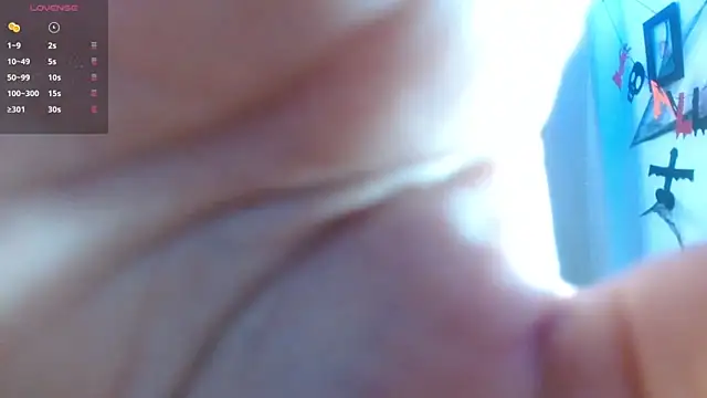 VeronikCuhubby online show from 10-31-25, 12:35