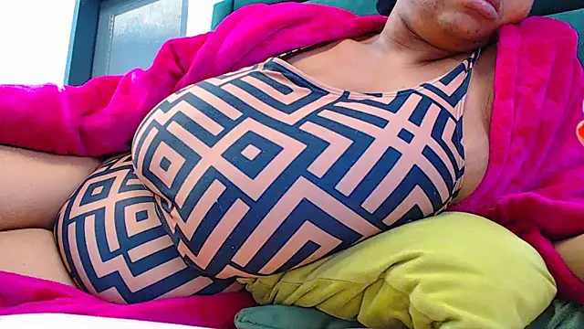 GoddessTitts online show from 05-16-26, 05:39