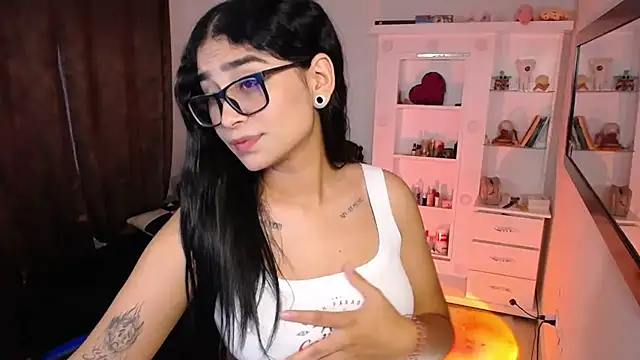 thalia 066 online show from 09-15-25, 07:36