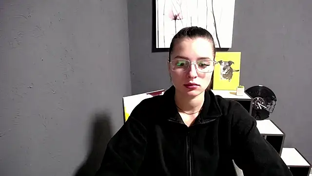 lady olivia  online show from 11-11-25, 01:28