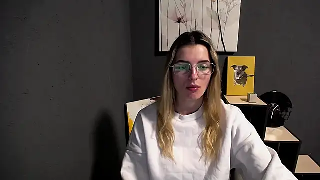 lady olivia  online show from 03-21-26, 01:59