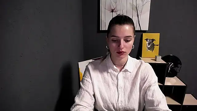 lady olivia  online show from 03-18-26, 01:57