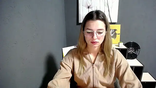 Snapshot of lady_olivia_ chatting on 10-07-25, 05:14 lady olivia  online show from 10-07-25, 05:14