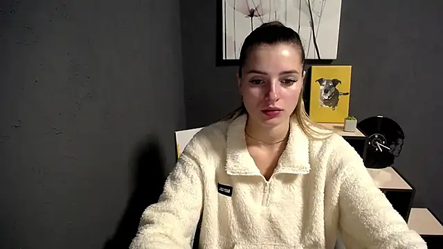 lady olivia  online show from 11-12-25, 01:48