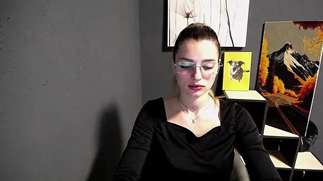 Snapshot of lady_olivia_ chatting on 06-07-26, 12:21 lady olivia online show from 06-07-26, 12:21