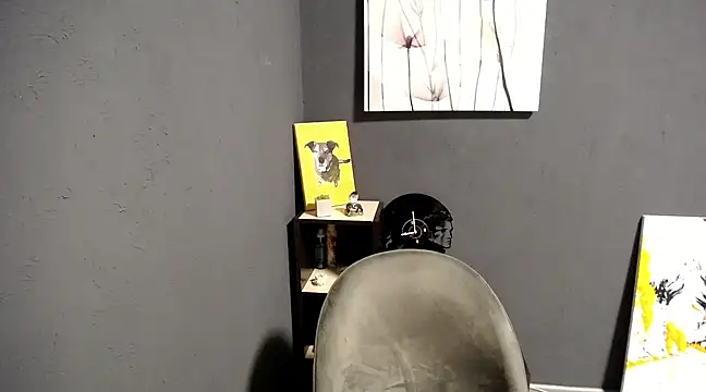 Snapshot of lady_olivia_ chatting on 02-26-25, 04:38 lady olivia  online show from 02-26-25, 04:38