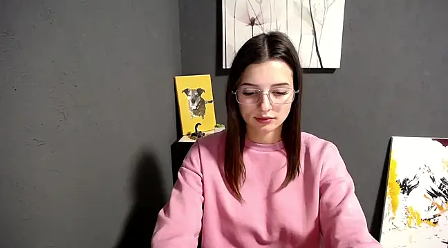 Snapshot of lady_olivia_ chatting on 02-20-25, 01:30 lady olivia  online show from 02-20-25, 01:30