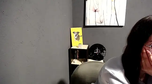 Snapshot of lady_olivia_ chatting on 02-28-25, 04:42 lady olivia  online show from 02-28-25, 04:42