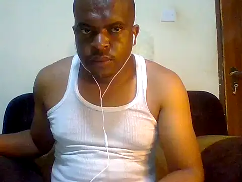 Snapshot of lui_cuuty chatting on 10-05-25, 12:23 lui cuuty online show from 10-05-25, 12:23