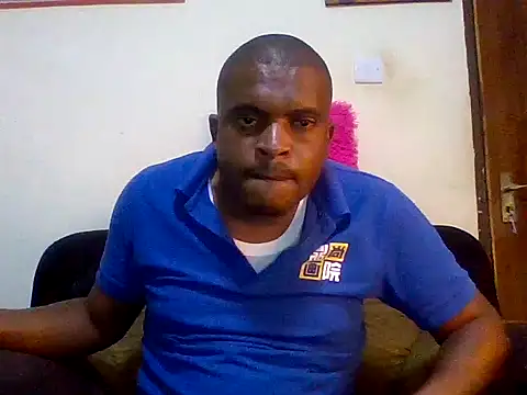 Snapshot of lui_cuuty chatting on 09-18-25, 05:49 lui cuuty online show from 09-18-25, 05:49