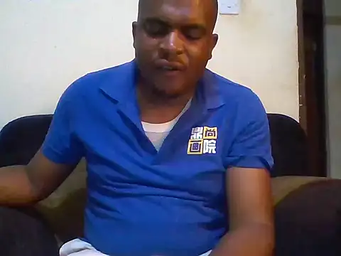 Snapshot of lui_cuuty chatting on 09-20-25, 02:22 lui cuuty online show from 09-20-25, 02:22