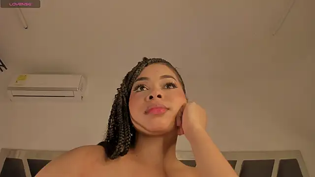 Samanntha Rose online show from 10-18-25, 12:51