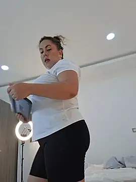 Alisson zambrano online show from 06-27-26, 09:54