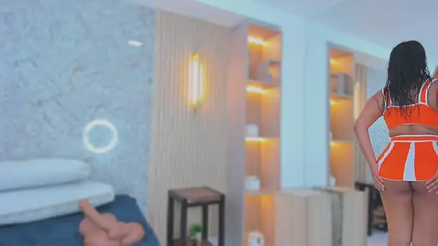 ximena case online show from 10-27-25, 12:17