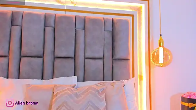 elianabrown online show from 11-22-25, 11:25