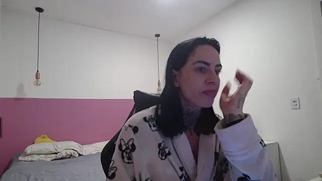 YasmimBrasil online show from 06-16-26, 06:57