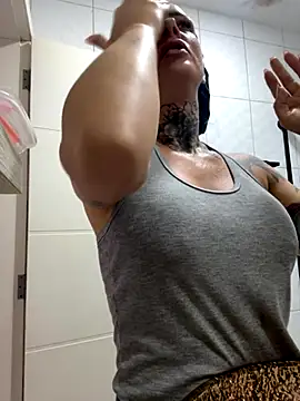 YasmimBrasil online show from 10-26-25, 09:10