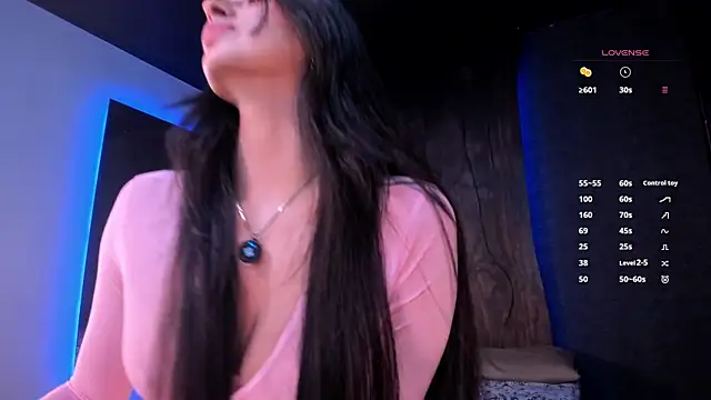 Snapshot of Taylor-Jonnees chatting on 02-16-26, 04:38 Taylor-Jonnees online show from 02-16-26, 04:38