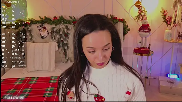 Lolly Neal online show from 12-23-25, 04:45