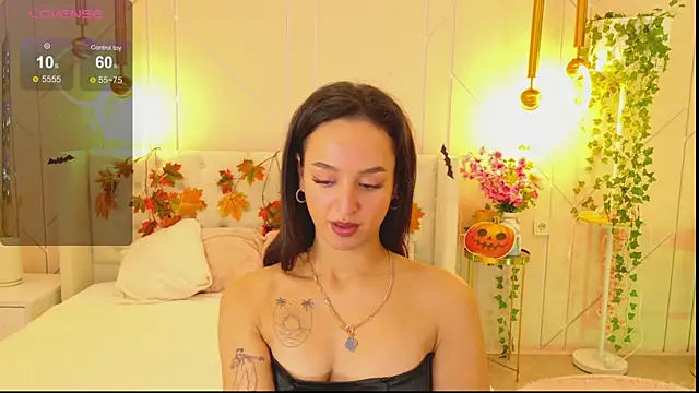 Lolly Neal online show from 10-28-25, 04:57