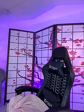 Victoria Adams14 online show from 11-02-25, 03:00