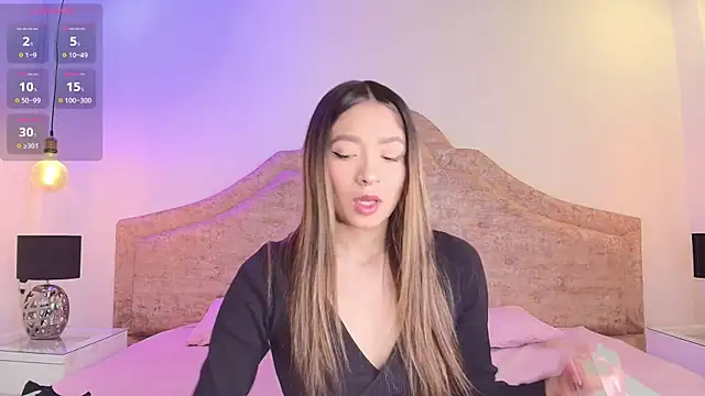 Victoria Adams14 online show from 09-27-25, 04:18