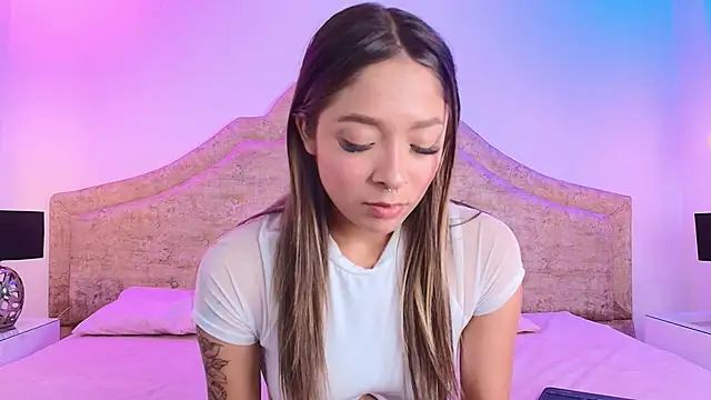 Victoria Adams14 online show from 11-03-25, 03:34