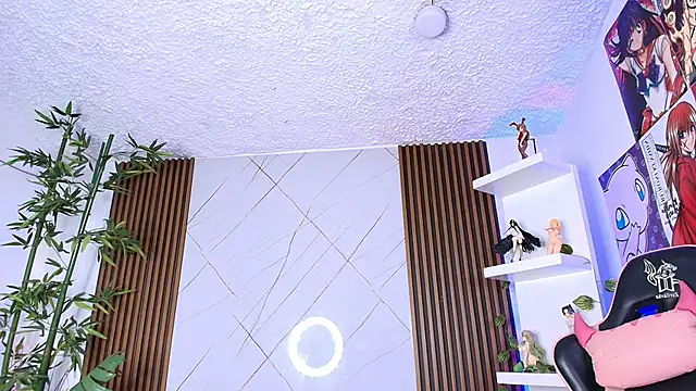 Victoria Adams14 online show from 10-30-25, 03:05