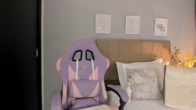 kataleyarios01 online show from 02-06-26, 11:34