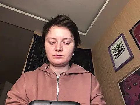 Dragonflyy online show from 12-10-24, 04:38