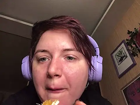 Dragonflyy online show from 12-28-24, 12:26