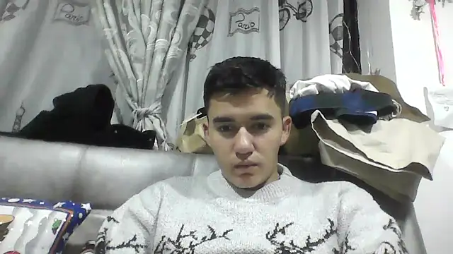 Estebitan vm online show from 12-22-25, 05:07