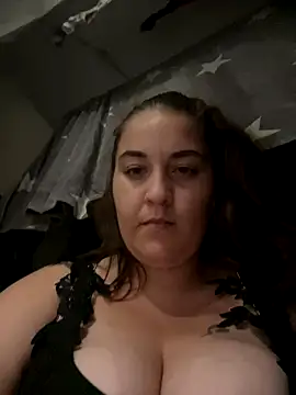 yzabell18 online show from 09-09-25, 11:03