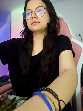 azumiichan online show from 11-04-25, 11:52