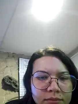 azumiichan online show from 01-10-26, 12:17