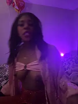 Snapshot of CamGirlLeanna chatting on 03-07-25, 08:02 CamGirlLeanna online show from 03-07-25, 08:02